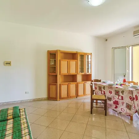 Awesome In W/ 1 Bedrooms Apartment Gallipoli