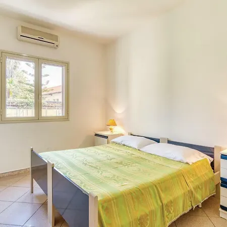 Apartment Awesome In W/ 1 Bedrooms
